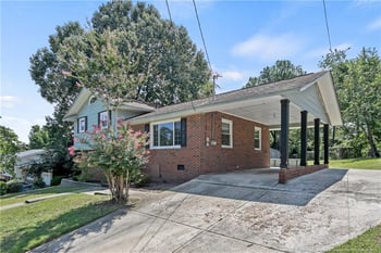 1440 Marlborough Rd, Fayetteville, NC 28304