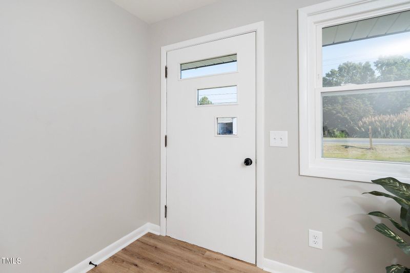 1443 E Main St, Mebane, NC 27302