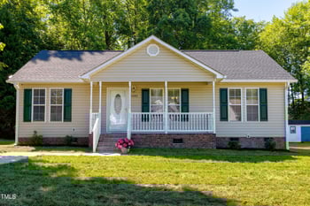 1443 Smokey Mountain Dr, Zebulon, NC 27597