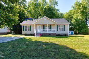 1443 Smokey Mountain Dr, Zebulon, NC 27597