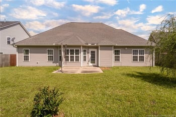 1443 Vandenberg Dr, Fayetteville, NC 28312