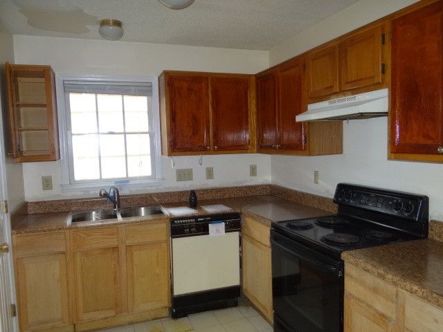 1446 Cimarron Pw #16, Wake Forest, NC 27587