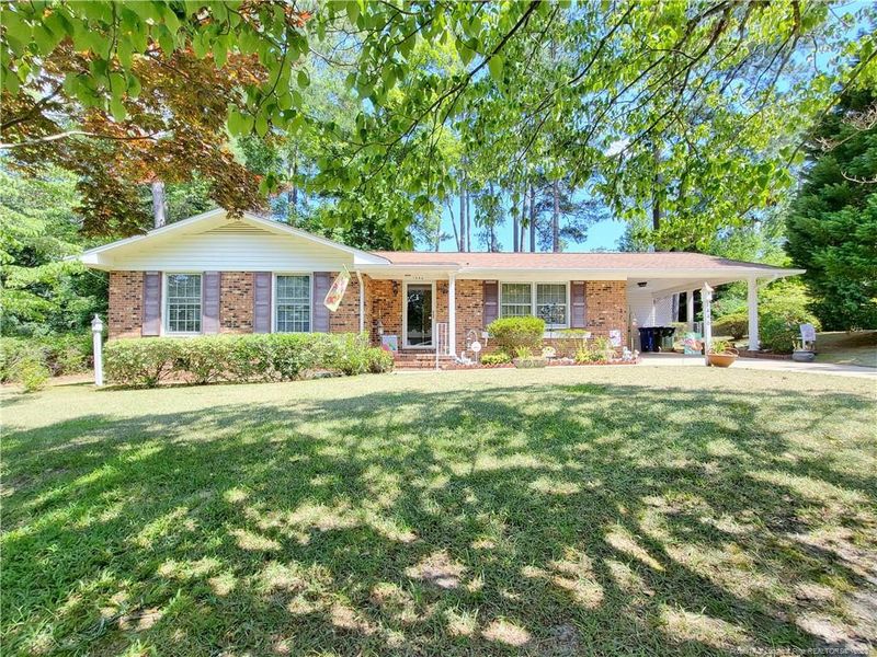 1446 Duncan St, Fayetteville, NC 28303