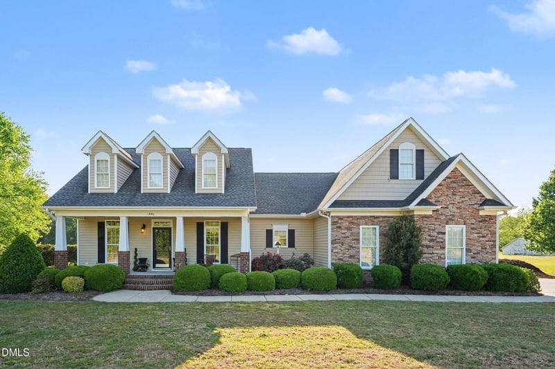 1446 Neighbors Rd, Dunn, NC 28334