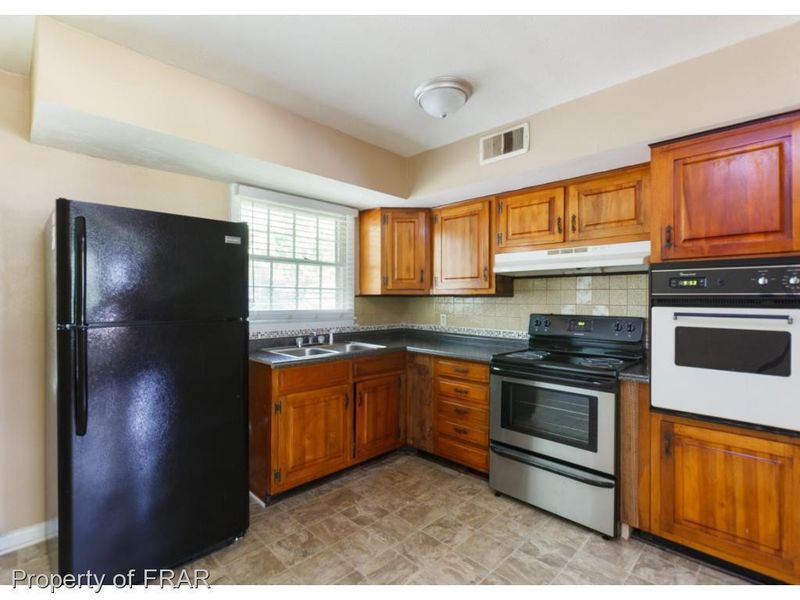 1446 Thelbert, Fayetteville, NC 28306