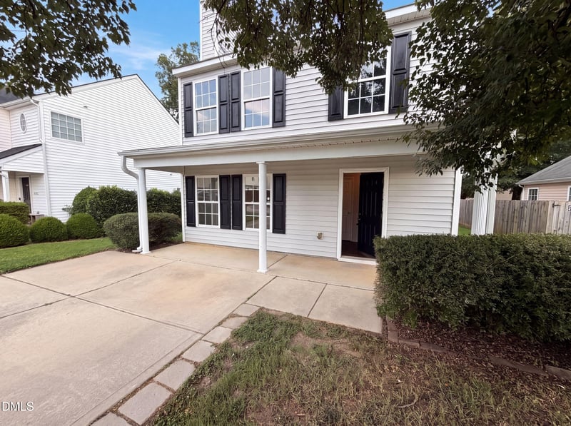 1448 Ricochet Dr, Raleigh, NC 27610
