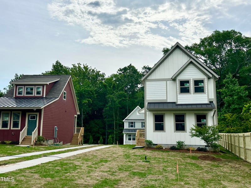 1448a Maplewood Dr, Durham, NC 27704