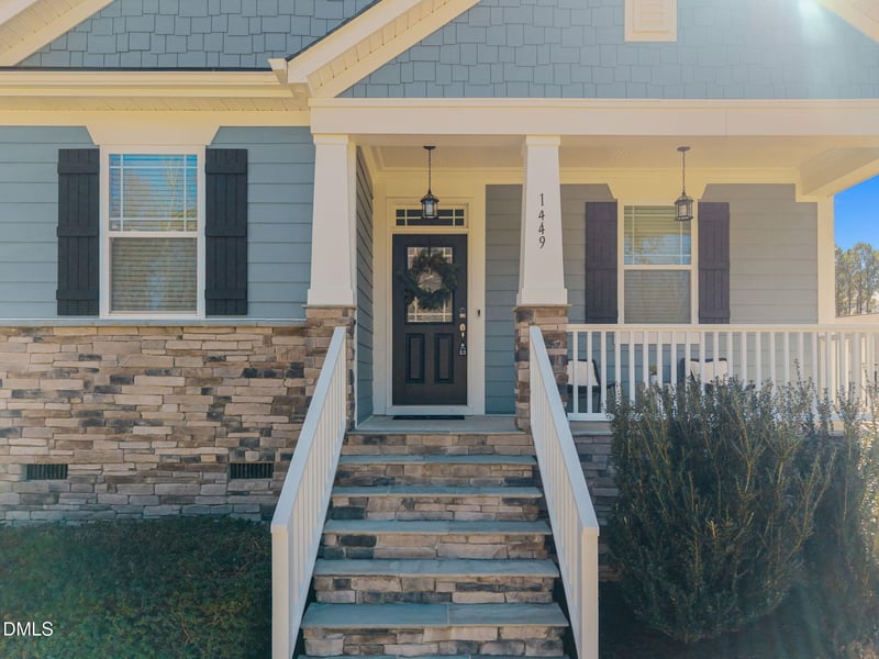 1449 Commons Ford Pl, Apex, NC 27539