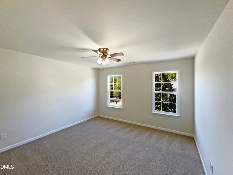 1449 White Opal Dr, Knightdale, NC 27545