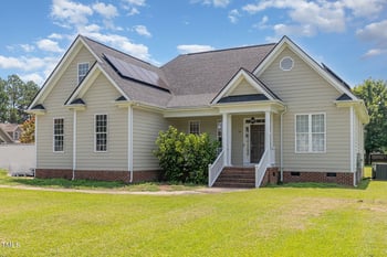 145 Adams Pointe Ct, Angier, NC 27501