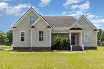 145 Adams Pointe Ct, Angier, NC 27501