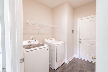 145 Aylebury Rg, Zebulon, NC 27597
