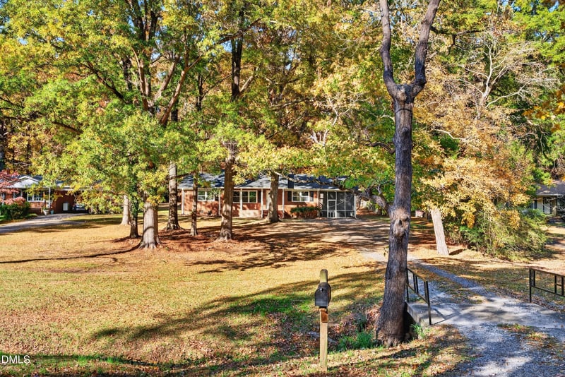 145 Barclay Rd, Durham, NC 27712