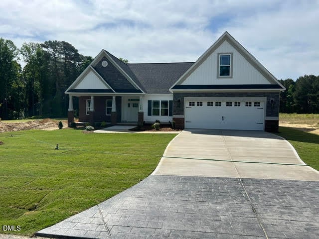145 Big Pine Rd, Clayton, NC 27520