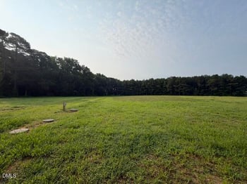 145 Big Pine Rd, Clayton, NC 27520