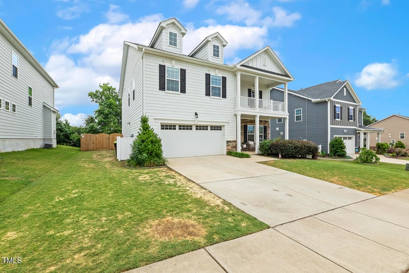 145 Cassada Ct, Holly Springs, NC 27540