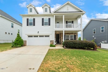 145 Cassada Ct, Holly Springs, NC 27540
