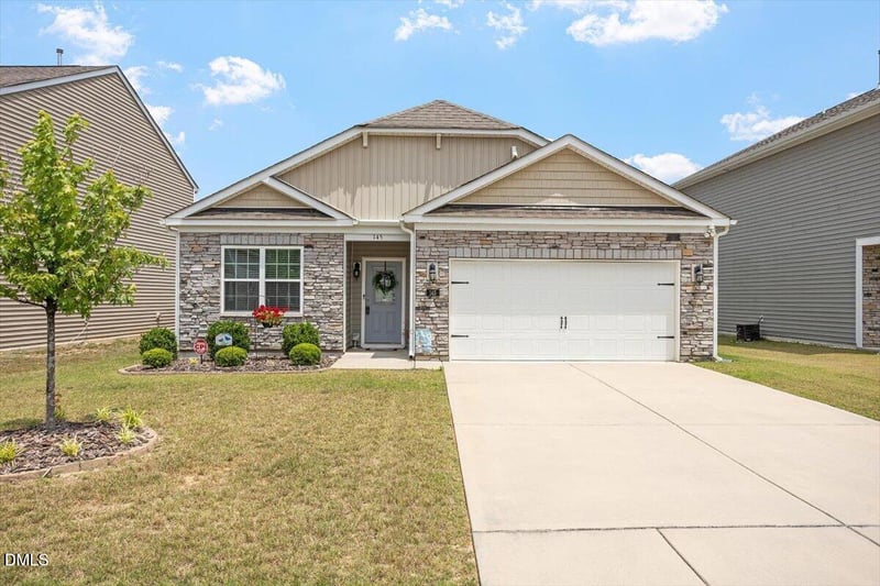 145 Great White Way, Clayton, NC 27527
