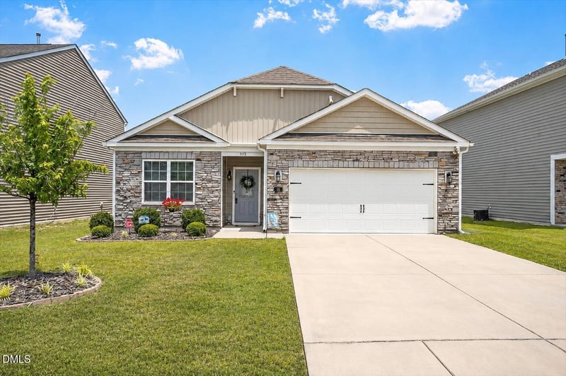 145 Great White Way, Clayton, NC 27527
