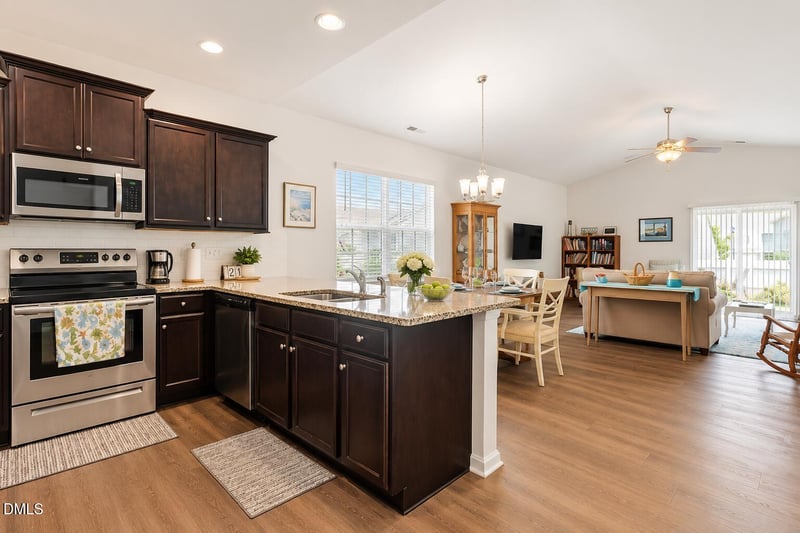 145 Great White Way, Clayton, NC 27527