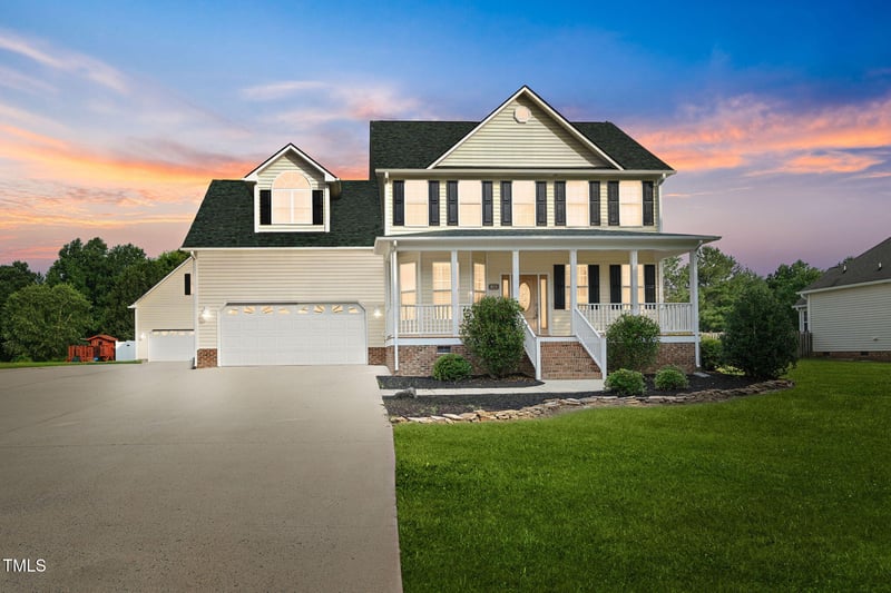 145 Greenlyn Dr, Clayton, NC 27527