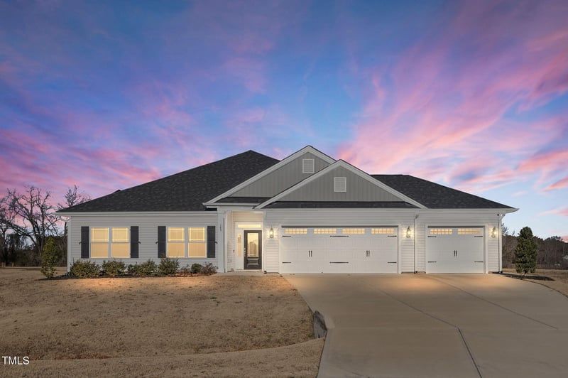 145 Hawks Ridge Ln, Smithfield, NC 27577