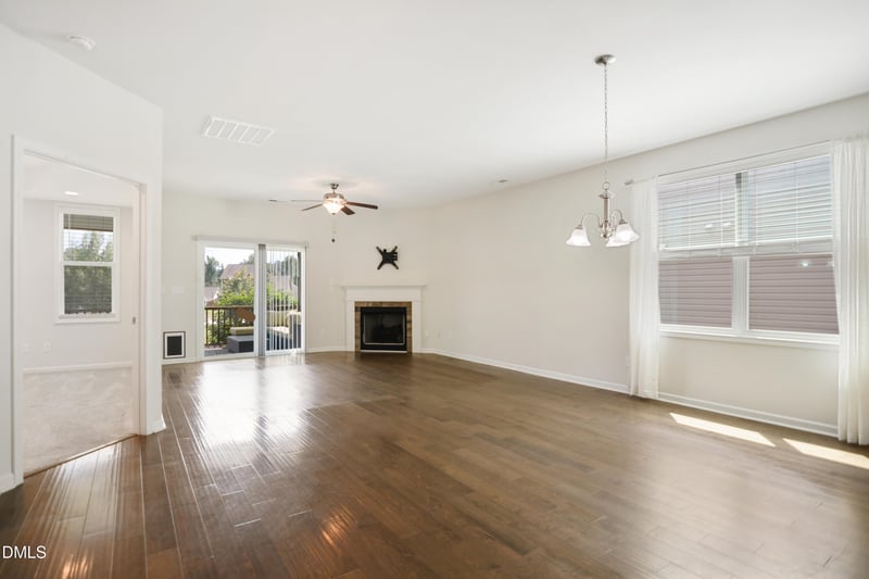 145 Highmeadow Ln, Clayton, NC 27520