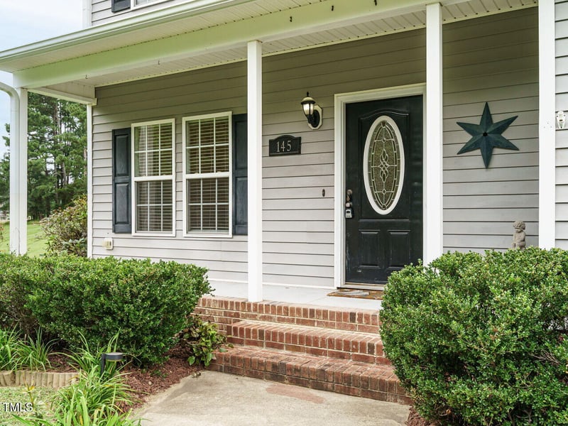 145 Hillard Ln, Wendell, NC 27591