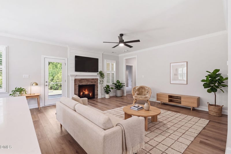 145 Hobby Rd, Holly Springs, NC 27540