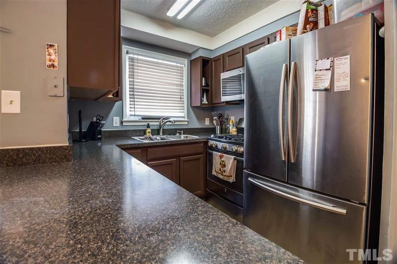 145 Jones Franklin Rd #B, Raleigh, NC 27606