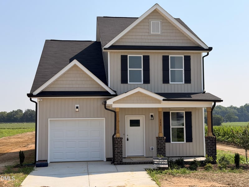 145 Longfield Ct, Dunn, NC 28334