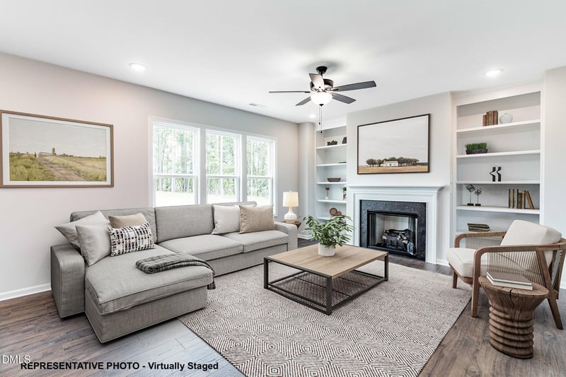 145 Longfield Ct, Dunn, NC 28334