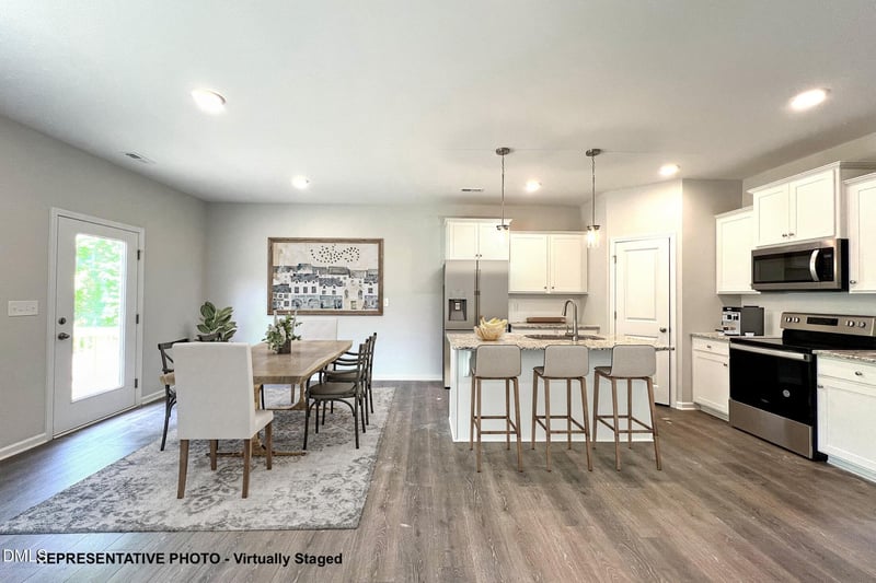145 Longfield Ct, Dunn, NC 28334