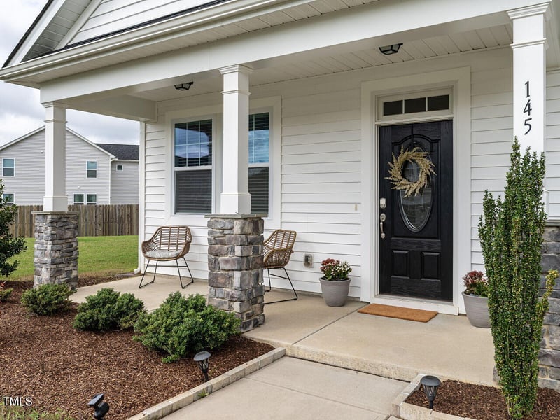 145 Montasel Ct, Fuquay Varina, NC 27526