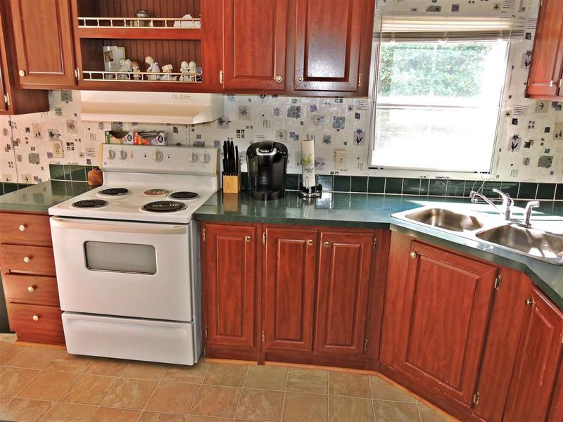 145 Smith Hill Ln, Roxboro, NC 27574
