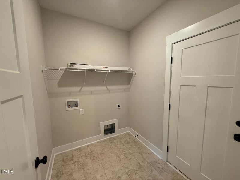 145 Tee Dr, Selma, NC 27576