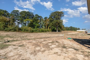 145 Tee Dr, Selma, NC 27576