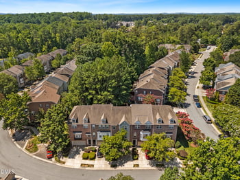 145 Vintage Dr, Chapel Hill, NC 27516