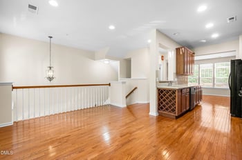 145 Vintage Dr, Chapel Hill, NC 27516