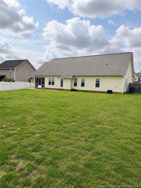 145 Wood Point Dr, Lillington, NC 27546