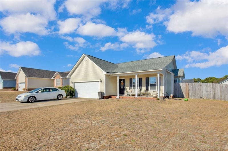 1450 Mingary Ave, Fayetteville, NC 28306