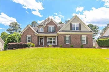 1450 Vergeland Dr, Hope Mills, NC 28348