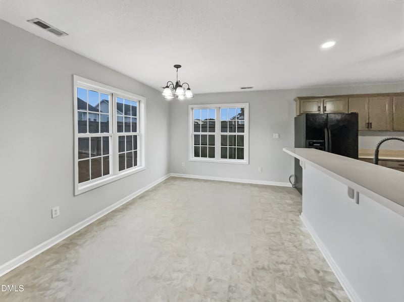 1451 Avoncroft Dr, Fayetteville, NC 28306