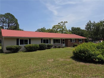 1451 Greenock Ave, Fayetteville, NC 28304