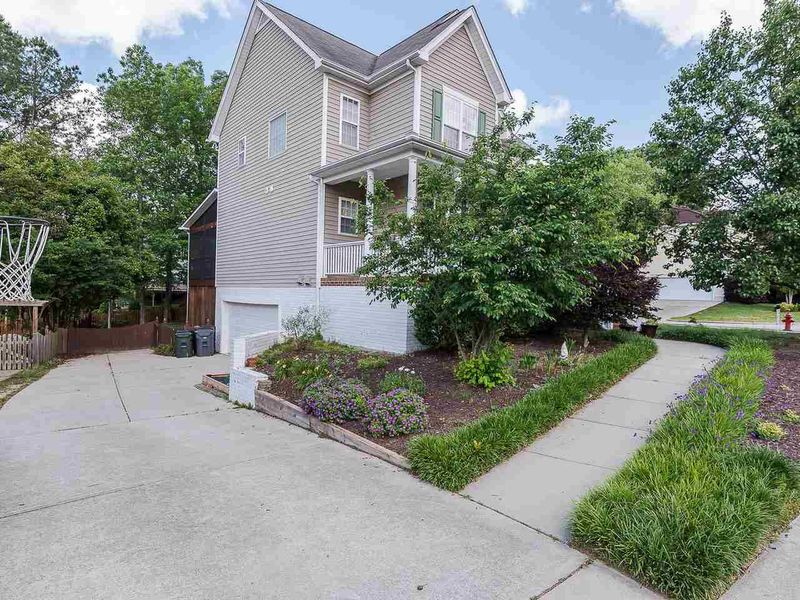 1453 Big Leaf Loop, Apex, NC 27502