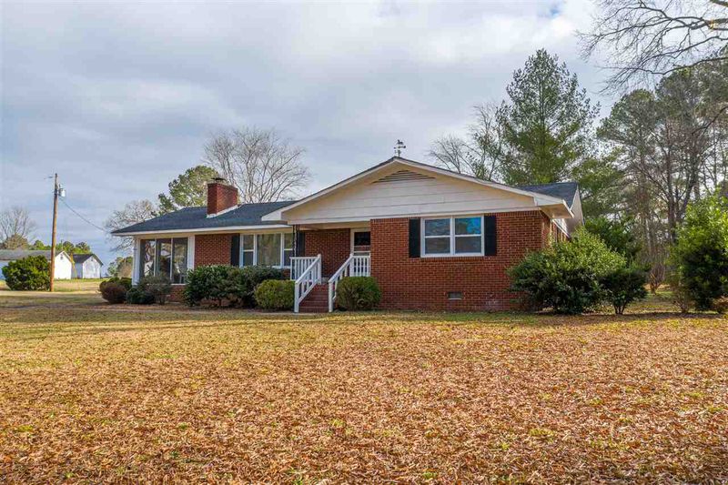 1453 River Rd, Louisburg, NC 27549