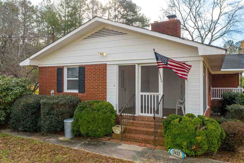 1453 River Rd, Louisburg, NC 27549