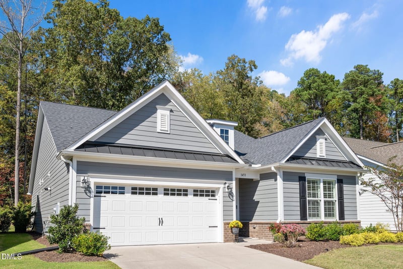 1453 Stonemill Falls Dr, Wake Forest, NC 27587
