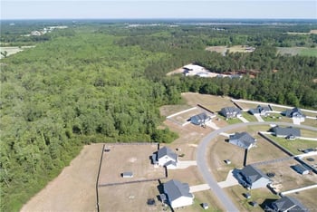 1457 Creekwood Rd, Hope Mills, NC 28348