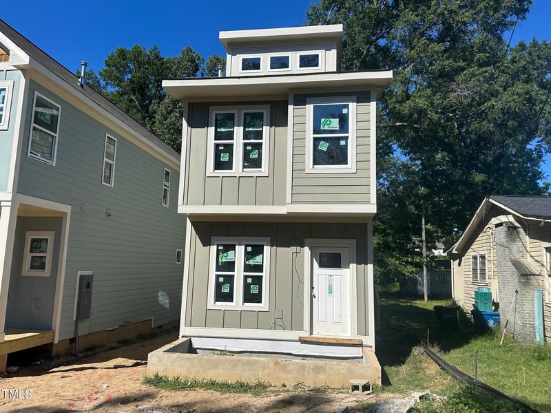 1457b Maplewood Dr, Durham, NC 27704